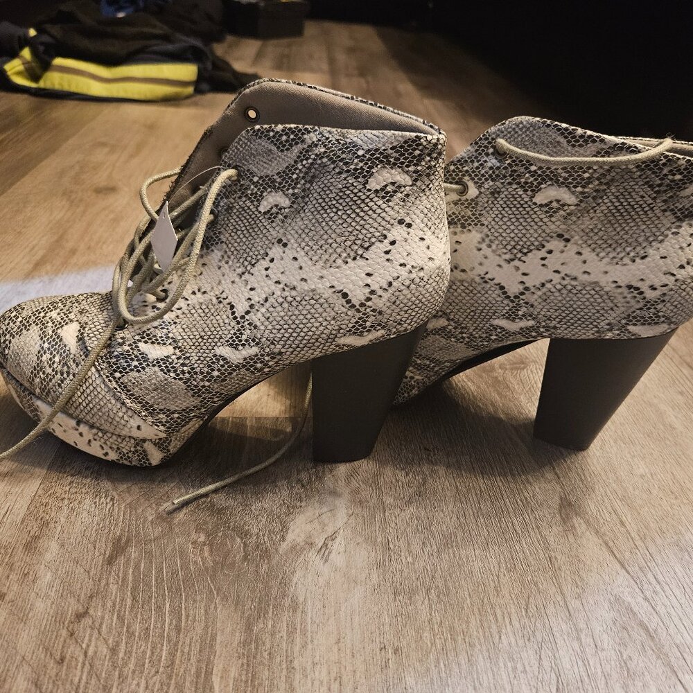 Black and white snake print booties
